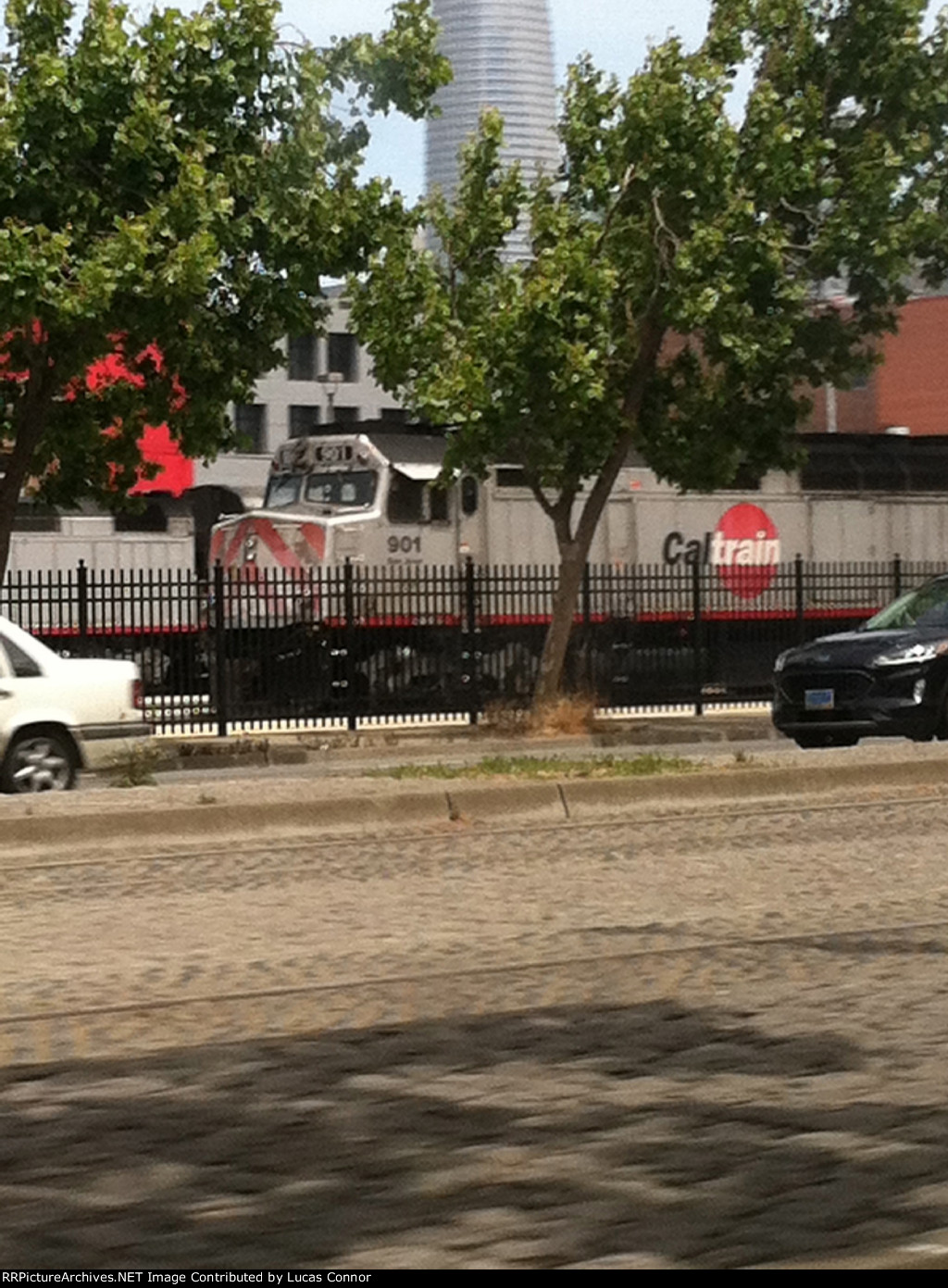 Caltrain 901